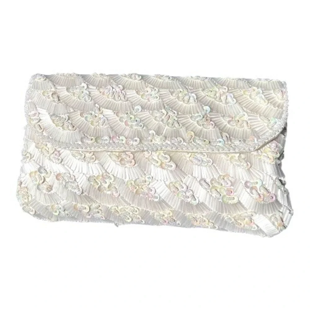 Fine‎ Arts Ivory Beaded Evening Bag